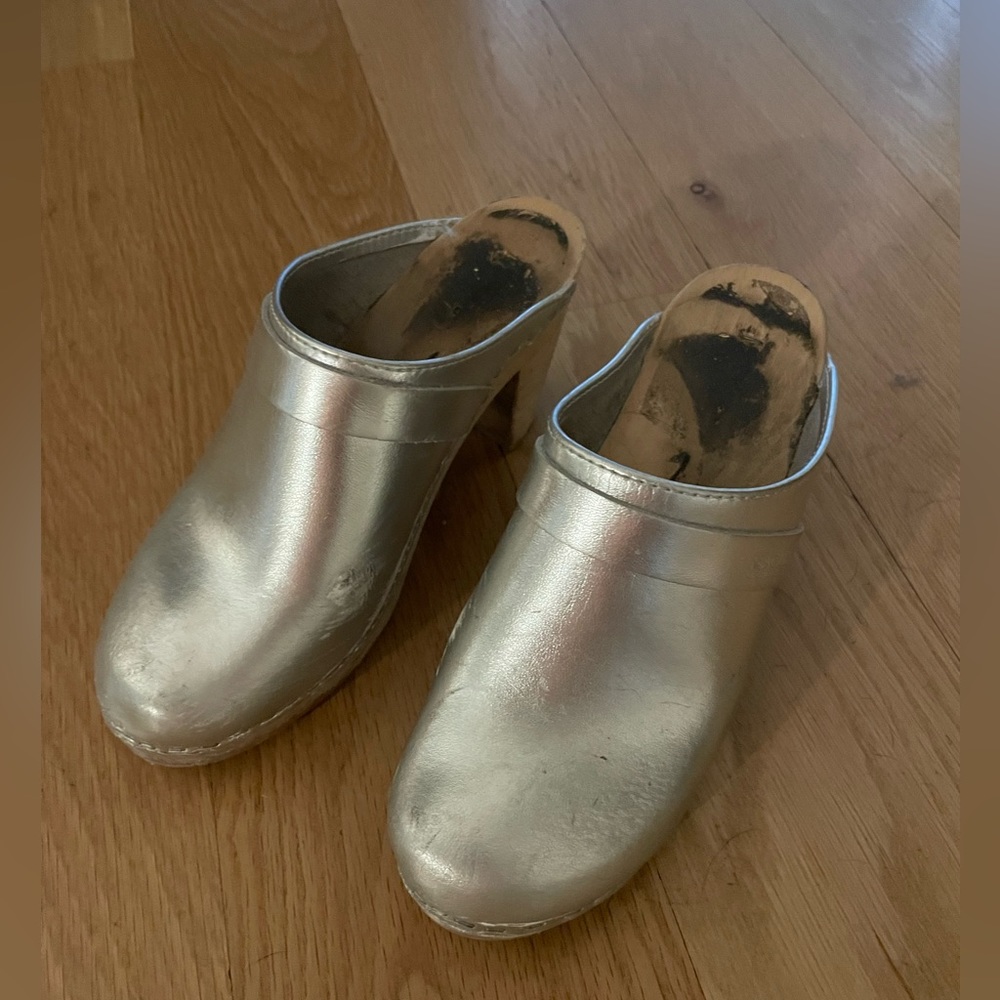 Very worn and used Swedish Hasbeen clogs